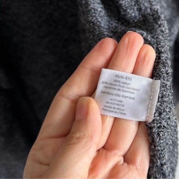 Barefoot Dreams Bamboo Chic Lite Calypso Carbon Gray Sweater Large Extra Large - Picture 4 of 6